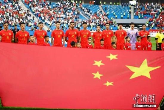 亚洲成人动漫在线观看